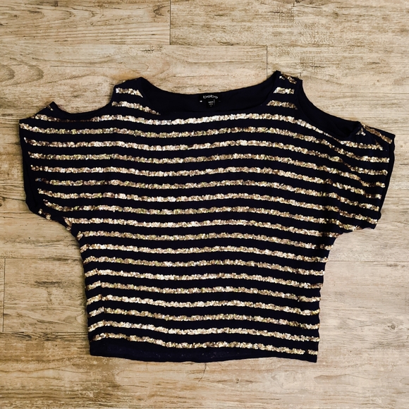 BEBE Royal Blue/Navy Blue & Gold Sequin Open Shoulder Super CUTE Top! - Picture 2 of 5